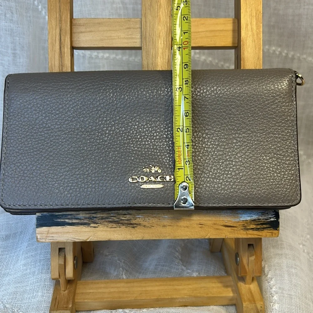 NWOT Coach bifold long leather wallet - Picture 4 of 16